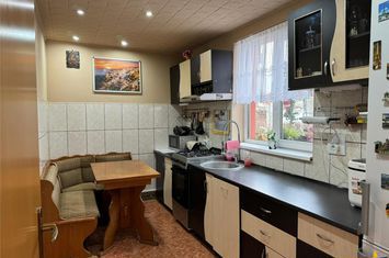 Vilă - 5 camere de vanzare BARTOLOMEU - Brasov anunturi imobiliare Brasov