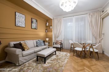 Apartament superb cu 3 camere str. Luterana - Calea Victoriei anunturi imobiliare Bucuresti