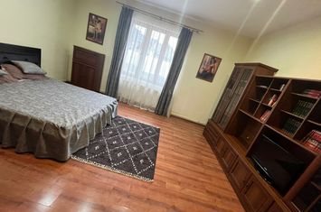 Vilă - 6 camere de vanzare COMPLEX STUDENTESC - Timis anunturi imobiliare Timis