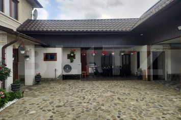 Vilă - 8 camere de vanzare MARGINEA - Suceava anunturi imobiliare Suceava