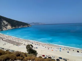 Cum poți cumpăra o proprietate imobiliară în Grecia – Sfaturi și informații direct de la fondatorii imobiliareGrecia.ro