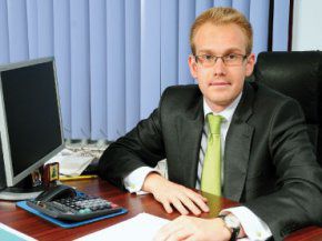 Avocat în imobiliare, meserie cu două tăişuri