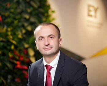EY România anunță ediția 2015 a competiției EY Entrepreneur Of The Year