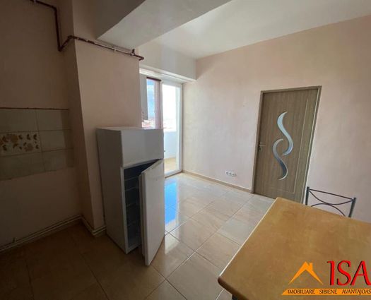 Apartament 2 camere Mihai Viteazul, 41 mp