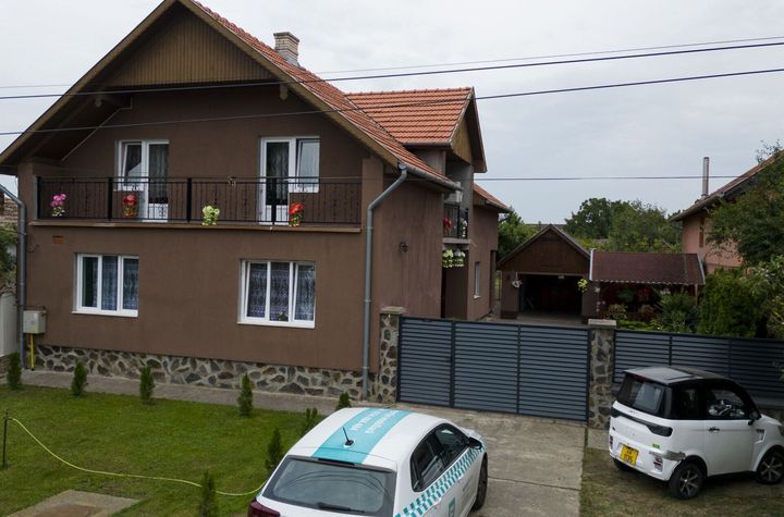 Vilă cu 5 camere în Nădlac anunturi imobiliare Arad