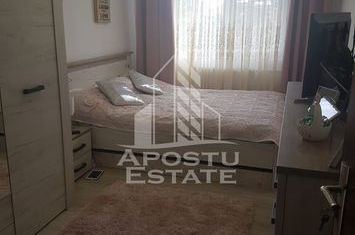 Apartament cu 3 camere si boxa, zona Dacia anunturi imobiliare Timis