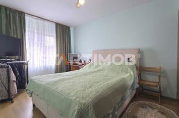 Apartament 3 camere decomandat Bartolomeu anunturi imobiliare Brasov