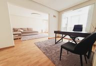 900 €, Apartament 3 camere
