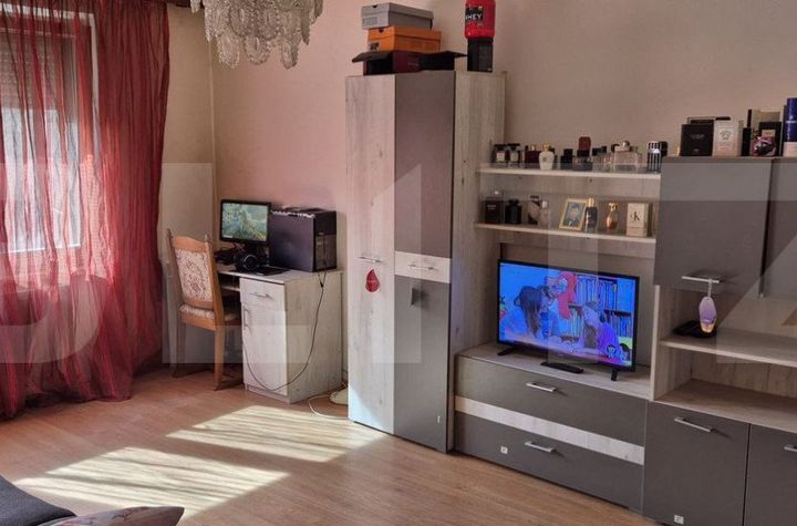 Apartament 3 camere de vanzare TARGU MURES - Mures anunturi imobiliare Mures
