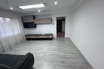 Apartament 3 camere de vanzare GEORGE ENESCU - Dolj anunturi imobiliare Dolj