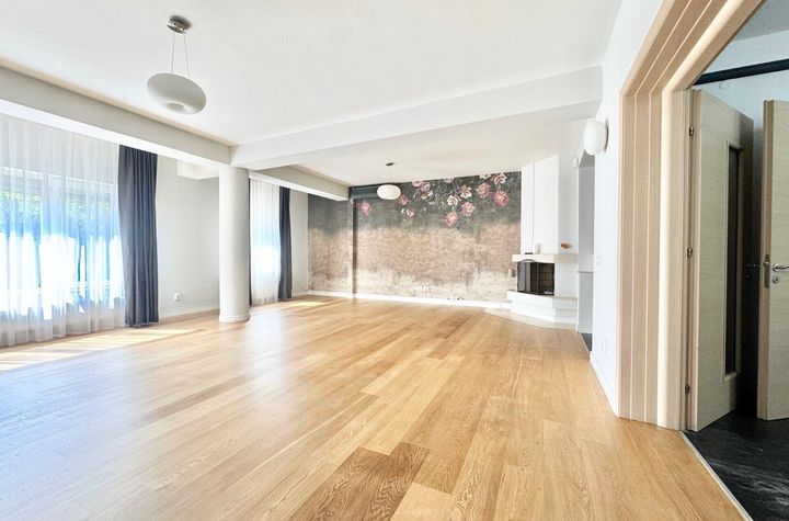 Vila 6 dormitoare, garaj, complex rezidential, Iancu Nicolae anunturi imobiliare Bucuresti