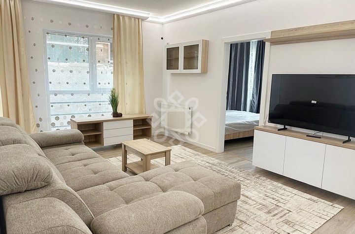 Apartament 3 camere de inchiriat, bloc nou, Spitalul Judetean anunturi imobiliare Bihor
