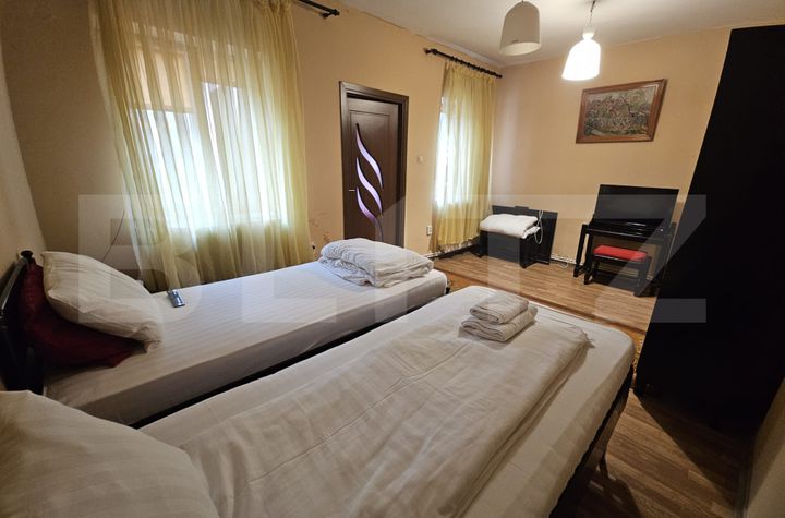 Casă - 4 camere de vanzare IASI - Iasi anunturi imobiliare Iasi