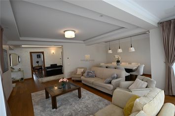 Casă - 7 camere de vanzare EXTERIOR NORD - Suceava anunturi imobiliare Suceava