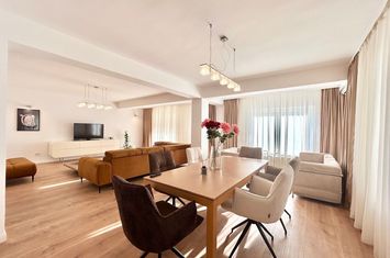 Vila duplex | complex rezidential | Iancu Nicolae - Jolie Ville anunturi imobiliare Bucuresti