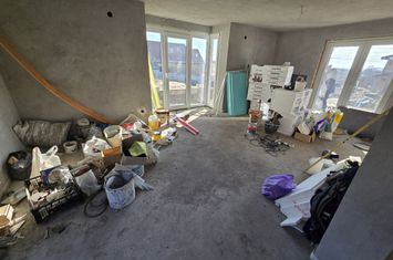 Casa 4 camere, 2 bai, 1.000 mp teren, 0% comision anunturi imobiliare Mures