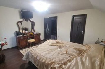 Casă - 4 camere de vanzare VALEA LUPULUI - Iasi anunturi imobiliare Iasi
