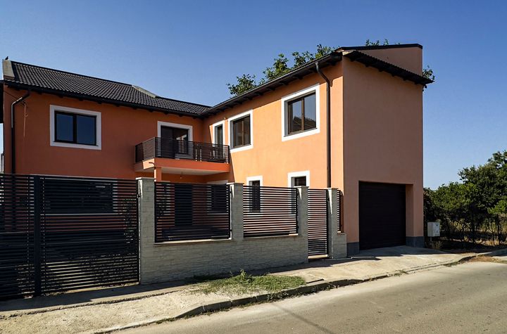 Vilă - 4 camere de inchiriat CUMPANA - Constanta anunturi imobiliare Constanta
