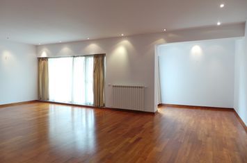 Apartament 4 camere de inchiriat AVIATORILOR - Bucuresti anunturi imobiliare Bucuresti