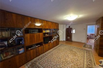 Vilă - 3 camere de vanzare ORASUL DE JOS  - Sibiu anunturi imobiliare Sibiu