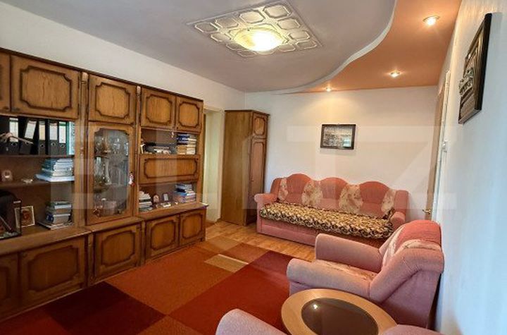 Apartament 2 camere de vanzare TARGU-JIU - Gorj anunturi imobiliare Gorj