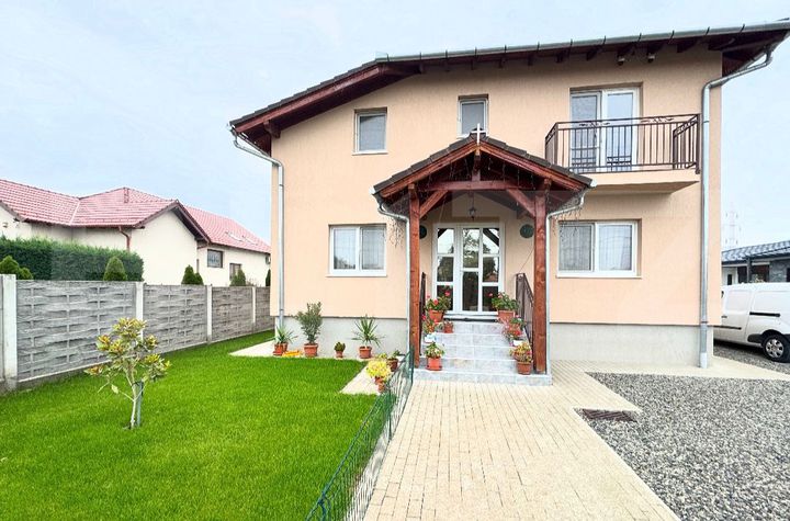 Casă - 6 camere de vanzare ALBA IULIA - Alba anunturi imobiliare Alba