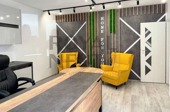 De inchiriat apartament cu 2 camere in zona Tractorul anunturi imobiliare Brasov