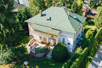 Casă - 7 camere de vanzare CENTRAL - Mures anunturi imobiliare Mures