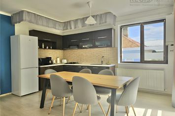 Apartament 3 camere de inchiriat CENTRAL - Brasov anunturi imobiliare Brasov