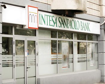 Prima casa: Intesa Sanpaolo Bank are dosare de 7,7 milioane euro