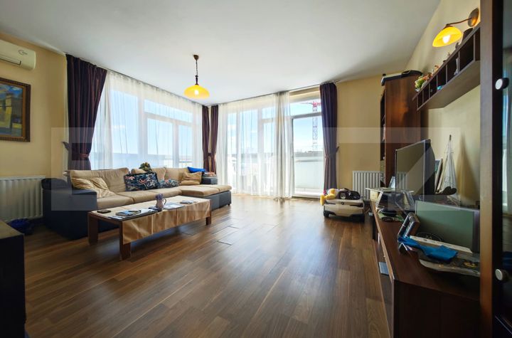 Apartament 3 camere de vanzare ORADEA - Bihor anunturi imobiliare Bihor