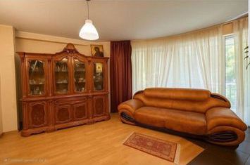APARTAMENT CU VEDERE LA PARCUL HERATSRAU anunturi imobiliare Bucuresti