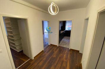 Apartament 2 camere de inchiriat AVANTGARDEN - Brasov anunturi imobiliare Brasov
