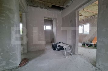 Vilă - 4 camere de vanzare DEZMIR - Cluj anunturi imobiliare Cluj
