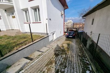 Vilă - 6 camere de vanzare GHEORGHENI - Cluj anunturi imobiliare Cluj