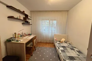 Apartament 3 camere de închiriat Constanta - Faleza Nord