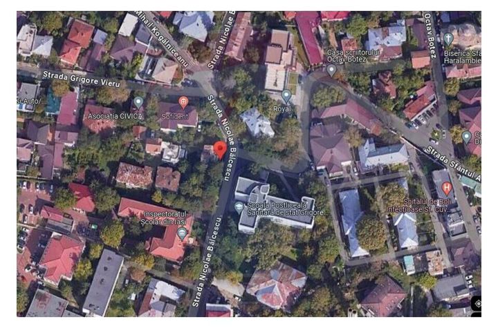 Apartament cu 4 camere de vânzare în zona Piața Unirii anunturi imobiliare Iasi
