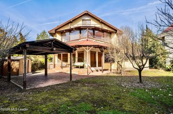 Vilă exclusivistă Pipera | complex Parcul de la Pădure anunturi imobiliare Bucuresti