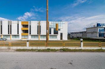 Spațiu industrial 2565,75 mp, 3 nivele anunturi imobiliare Grecia
