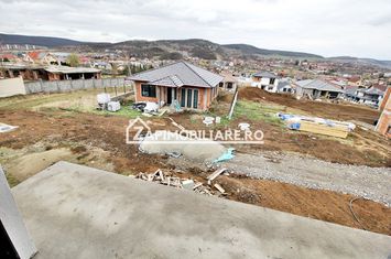 Casa la cheie cu gard,4 camere,2 bai,528mp teren, zona Penny anunturi imobiliare Mures