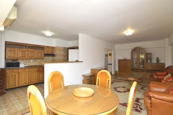 Apartament 3 camere de inchiriat UNIRII - Bucuresti anunturi imobiliare Bucuresti