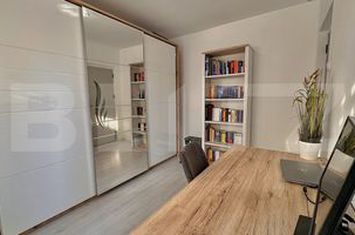 Apartament 4 camere de vanzare ORADEA - Bihor anunturi imobiliare Bihor