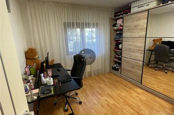 Apartament 3 camere de vanzare TATARASI - Iasi anunturi imobiliare Iasi