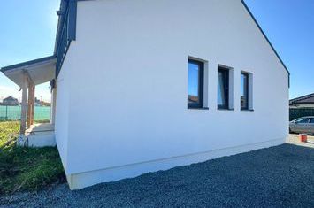 Casă - 4 camere de vanzare MOCIRA - Maramures anunturi imobiliare Maramures