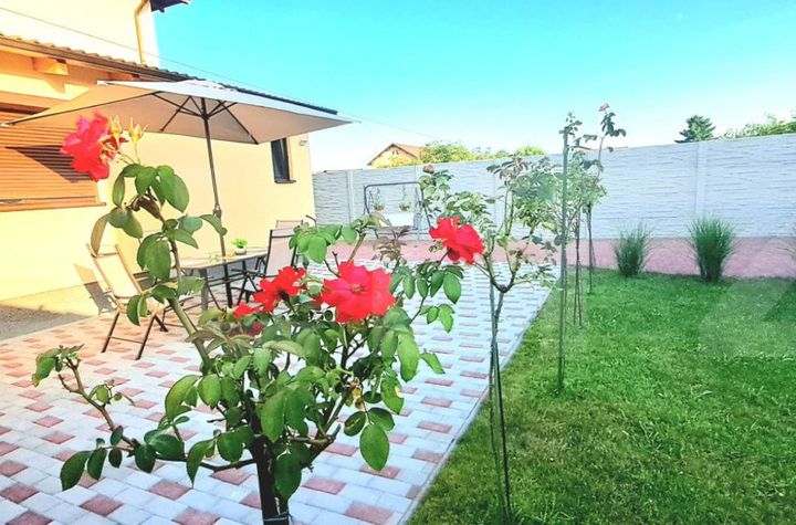 Vilă - 5 camere de vanzare GIROC - Timis anunturi imobiliare Timis