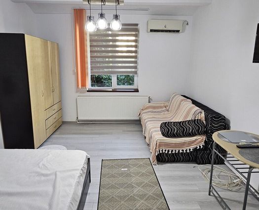 Garsonieră Baba Novac, 35 mp
