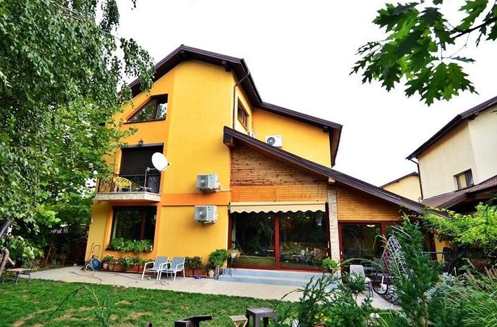 Vilă - 7 camere de vanzare CORBEANCA - Bucuresti anunturi imobiliare Bucuresti