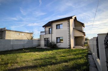 Casă - 4 camere de vanzare PREAJBA - Dolj anunturi imobiliare Dolj