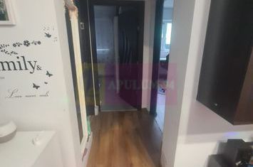 Apartament cu 3 camere de vanzare in Campina - Zona Cuza anunturi imobiliare Prahova