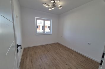 Apartament 3 camere de vanzare SIBIU - Sibiu anunturi imobiliare Sibiu